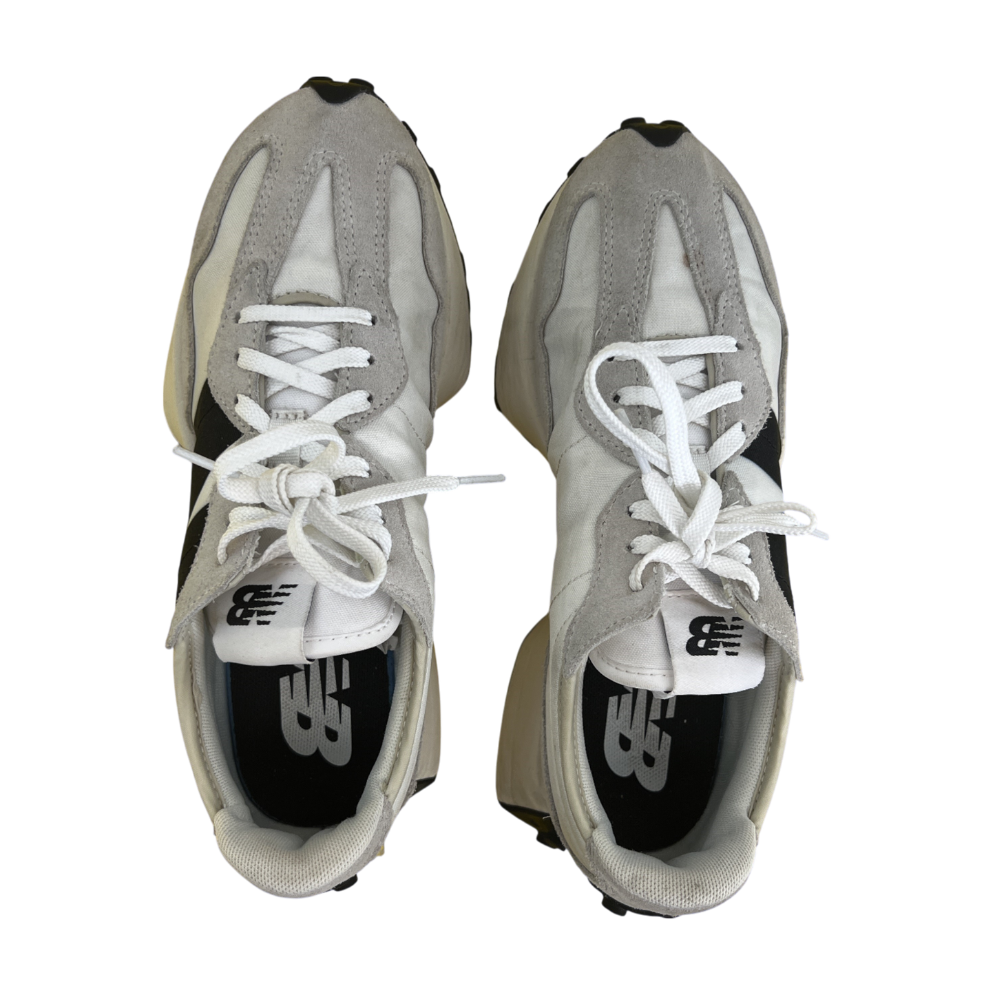 New Balance 327 Sneakers Women 7.5US